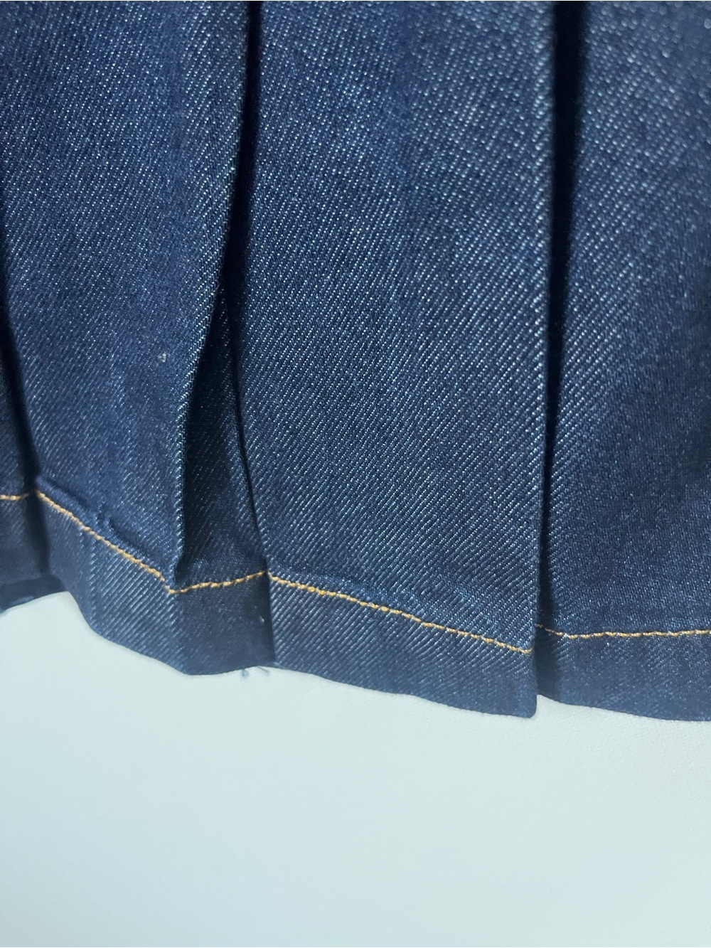 NWT Ann Taylor LOFT Dark Indigo Denim Pleated Skirt with Gold Stitching 2 - Picture 4 of 8